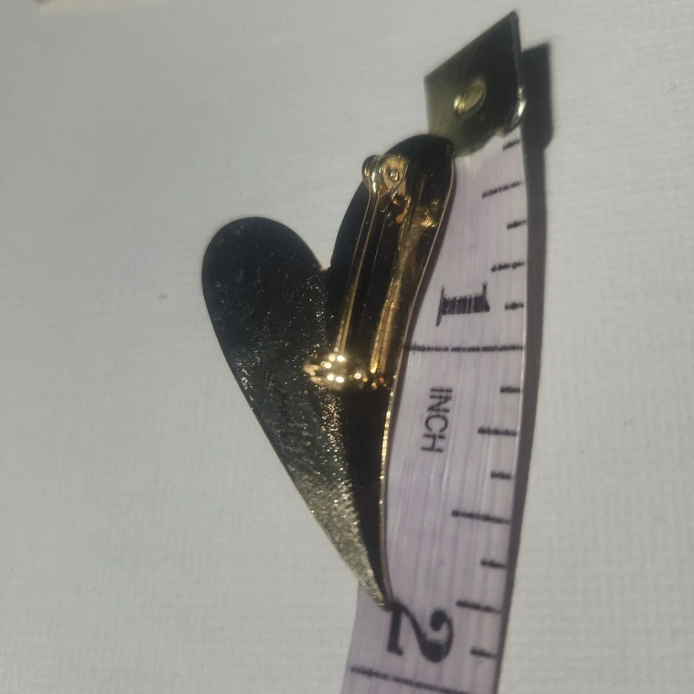 Gold Tone Heart Shape Pin Brooch‎ and Matching Earrings Set